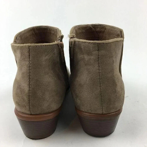 Wild Diva Ankle Boots size 6.5 Tan Western Booties - Picture 7 of 8